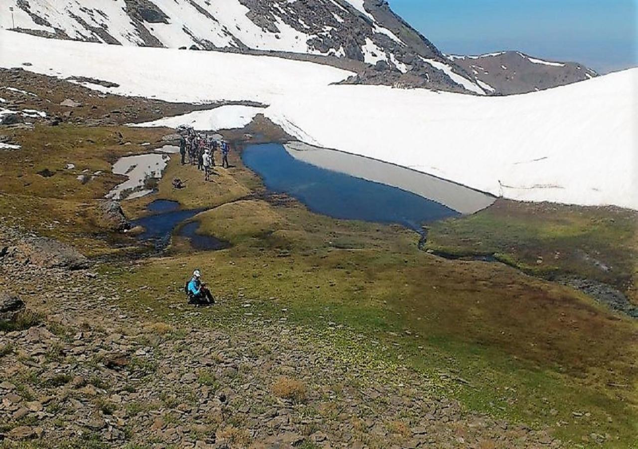 Todosierranevada Zona Baja -Plaza Principal-Junto A Los Telecabinas เซียร์ราเนบาดา ภายนอก รูปภาพ